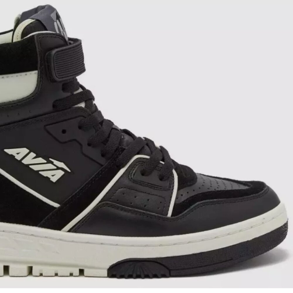 Avia 880 Men’s Basketball Shoes, High Top Retro Sneakers for Indoor or Outdoor